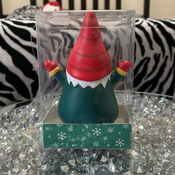 New Eccolo small mini adorable garden bearded gnome stressball squeeze ball - Picture 8 of 8